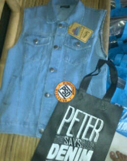 KAOS MURMER FLANEL&JAKET DC/MACBETH/VANS/LEVI'S