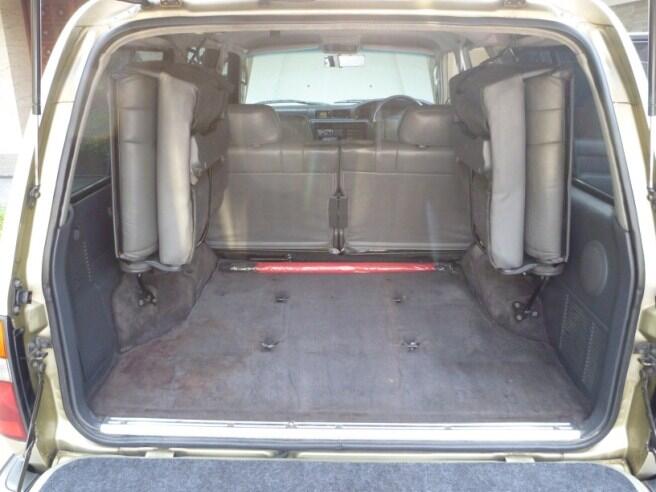 Toyota Land Cruiser VX-R 97