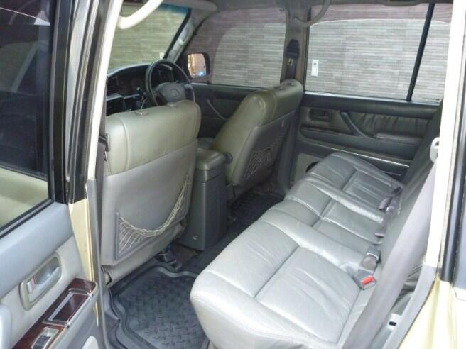 Toyota Land Cruiser VX-R 97