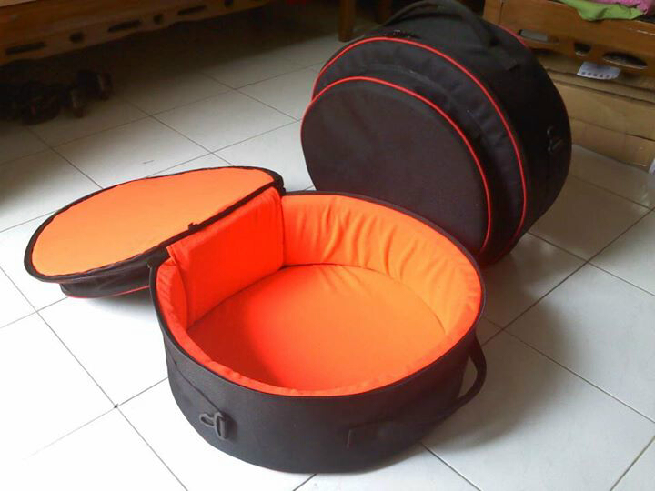 Rumah gigbag gitar