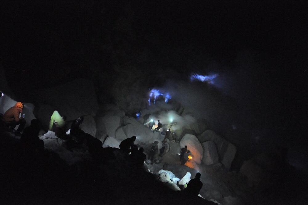 pesona kawah Ijen Banyuwangi