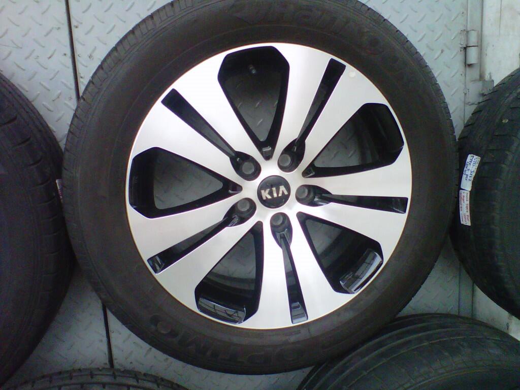 Terjual VELG OEM KIA SPORTAGE BAN  HANKOK R18 KASKUS