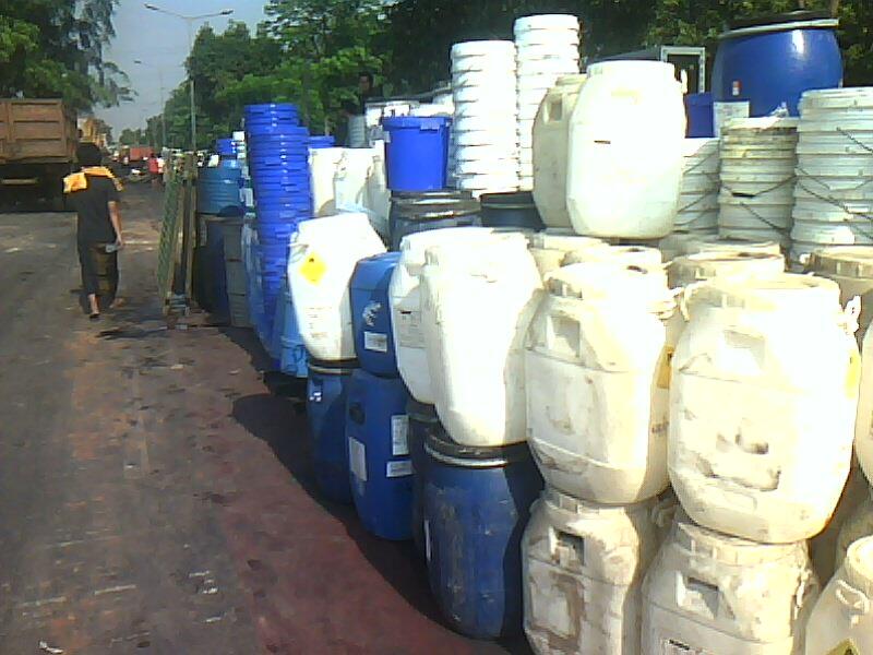 &#91;PIC&#93; Foto Eksekusi Lahan di Kampung Sumur Jakarta Timur Rabu, 09 Oktober 2013