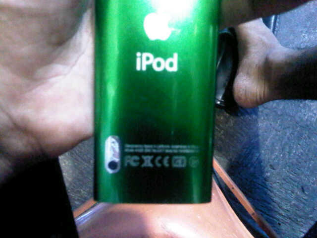 IPOD NANO 5th GEN 16gb DAN SAMSUNG Q1