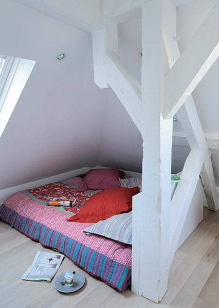 Tiny Appartement in Paris - Kamar Loteng di Salah Satu Bangunan Kota Paris