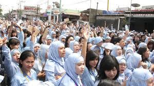 sekarang ane tau penyebab cowok ogah krja di garmen