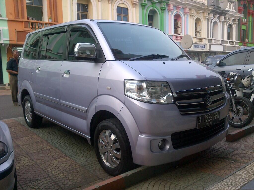Suzuki APV SGX 2011 silver