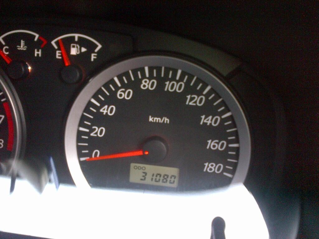 Suzuki APV SGX 2011 silver