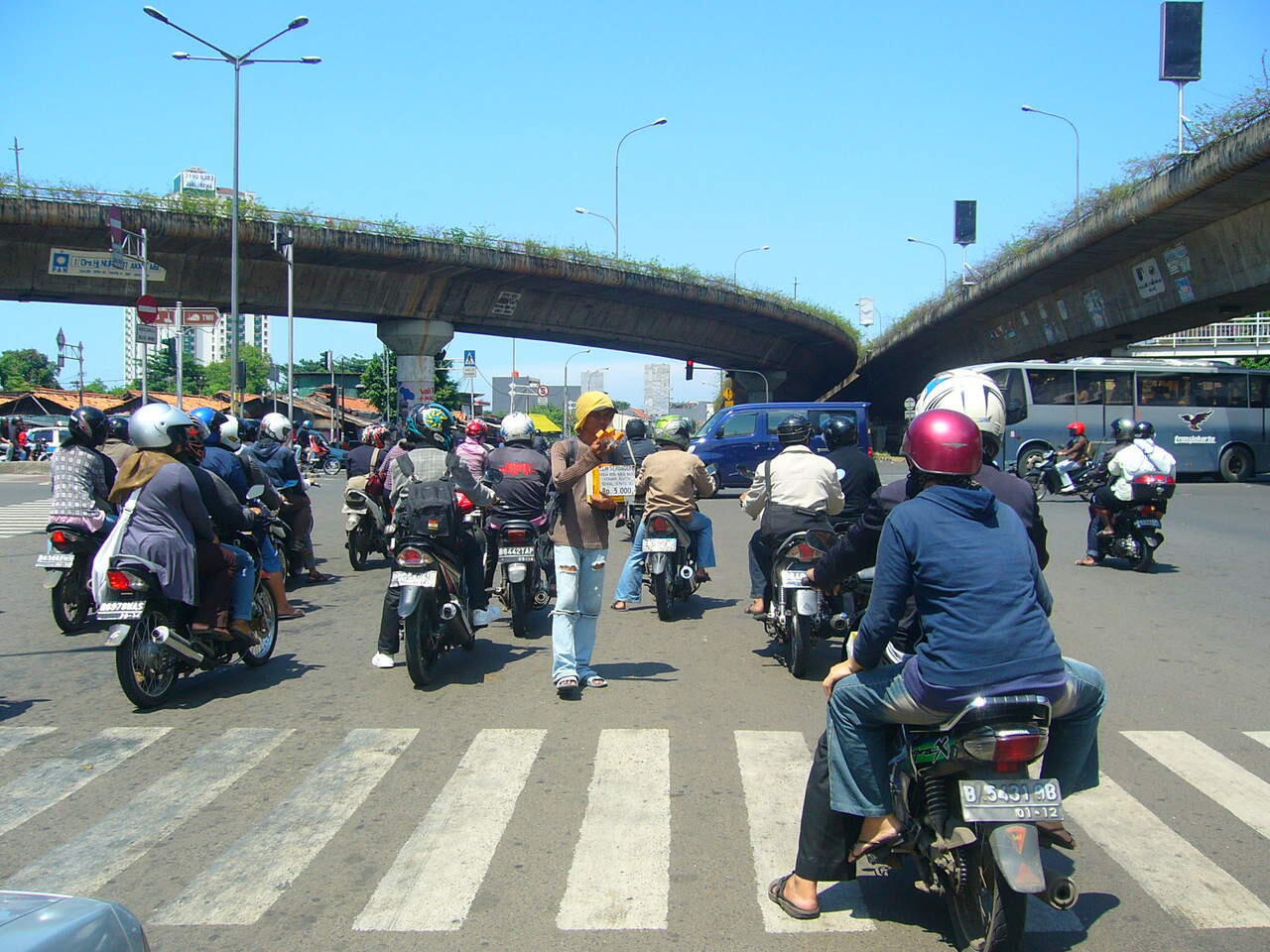 Penampakan Pengendara Yang Sudah Offside