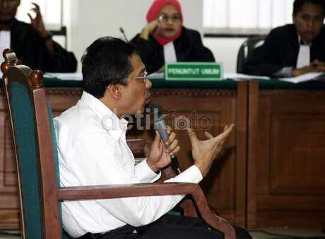 Jaksa Putar Rekaman Permintaan Duit dari Luthfi Hasan ke Yudi