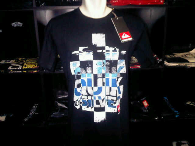JUAL KAOS DISTRO (VANS, DC, VOLCOM, REBEL8, etc.) GAK ORI, TAPI BIKIN KEREN