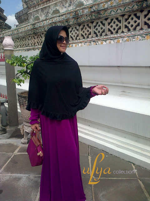 GAMIS OKI SETIANA DEWI