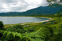 7 Danau terbesar di INDONESIA 