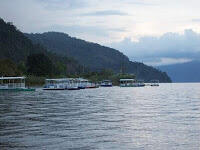 7 Danau terbesar di INDONESIA 