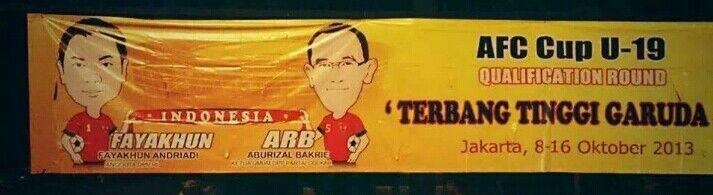 Ada Spanduk Parpol Ikut Nampang di Sekitar GBK