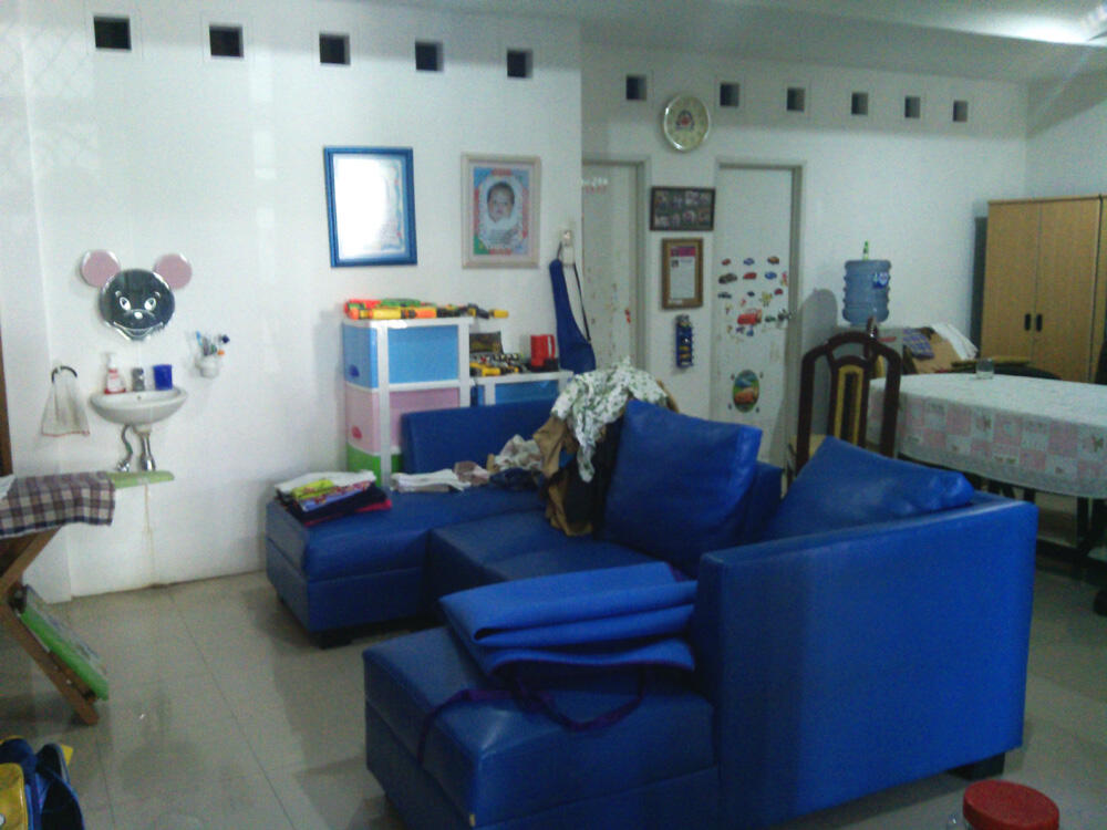 Dijual Cepat Rumah di Karang Tengah
