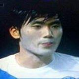 gan ini bedaknya yang luntur apa emang wajahnya kaya gitu sih?