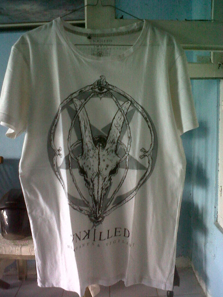 the original quzzy,yeah right,suicide anthem,house of enjoy,unkilled,flux,dll