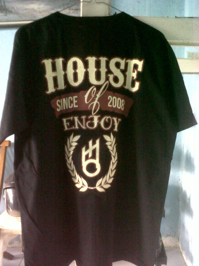 the original quzzy,yeah right,suicide anthem,house of enjoy,unkilled,flux,dll