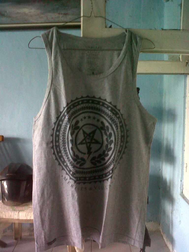 the original quzzy,yeah right,suicide anthem,house of enjoy,unkilled,flux,dll