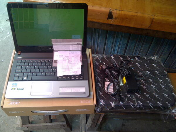 ACER E1-471G i3 nvidia ga pake mahal