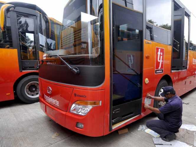 Gebrakan JOKOWI - AHOK Selama Satu Tahun Masa Kepemimpinan Di Jakarta