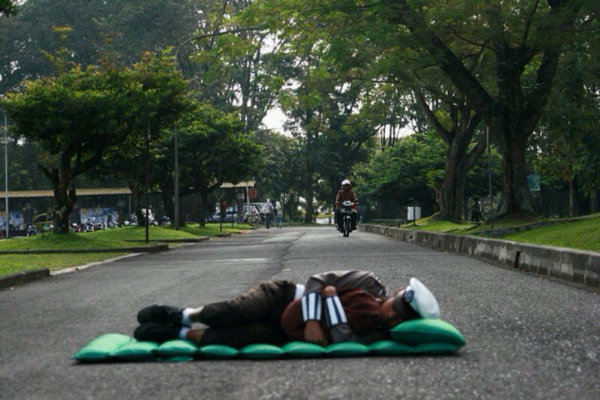 Hati2 polisi Tidur ganz,,jangan kebut2'an!!