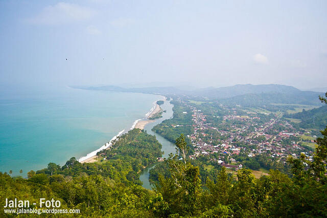 (IGO+FULLPICT) Ini Gan Emejingnya Padang, Dari Pemandangan Hingga Cewe2nya..