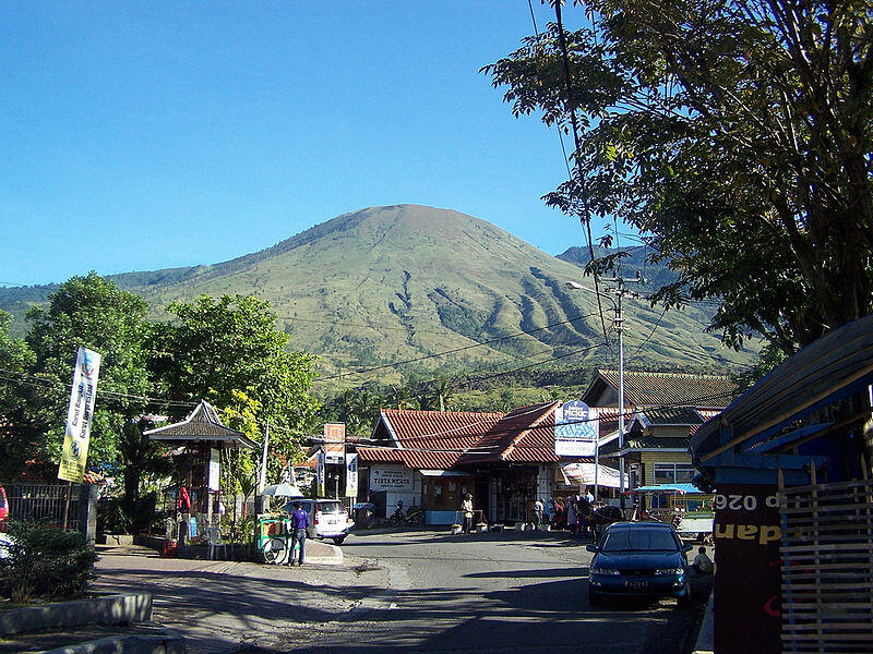 Proses Terjadinya Gunung Meletus