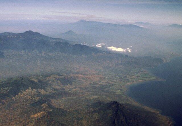 Proses Terjadinya Gunung Meletus