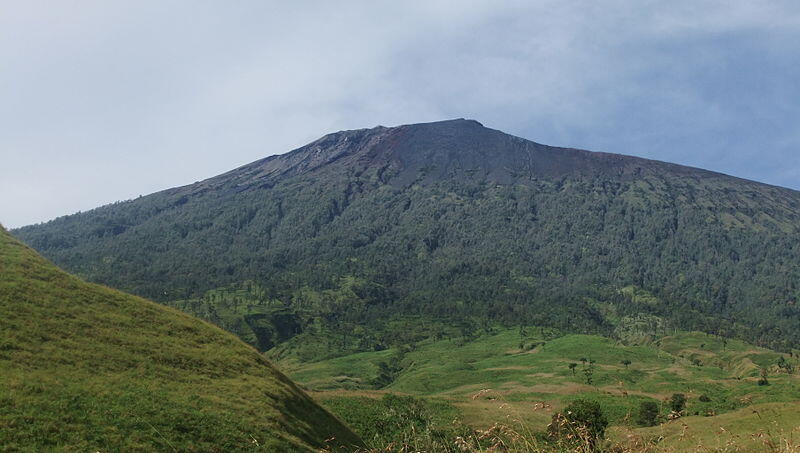 Proses Terjadinya Gunung Meletus