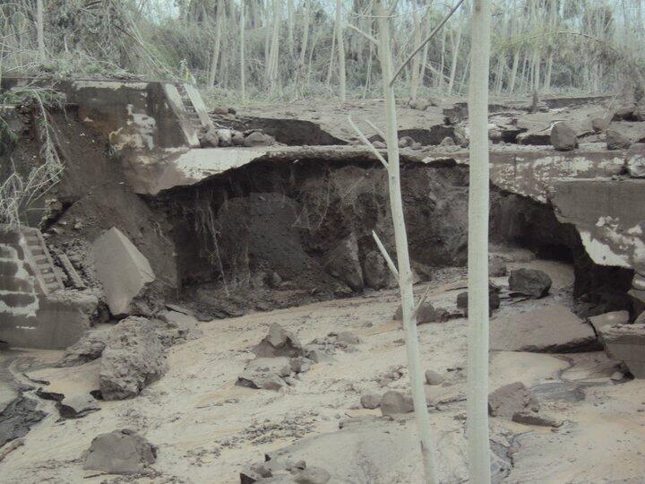 Proses Terjadinya Gunung Meletus