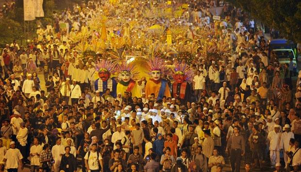 Kemeriahan Pawai Jakarta Night Religious Festival &#91;FULL PIC&#93;