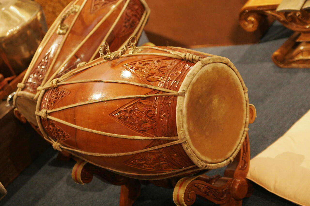 28 Alat Musik Tradisional Indonesia, Kenali dan Patenkan 