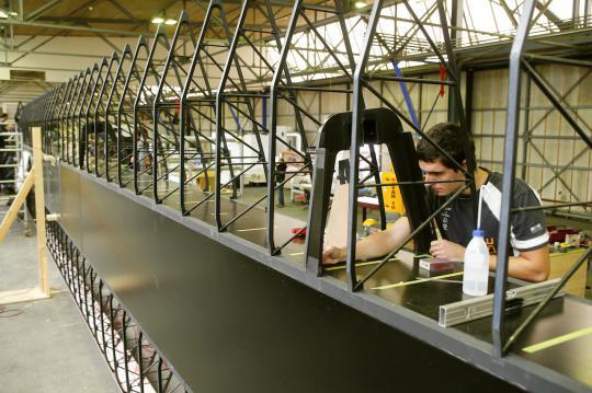  ( YUK INTIP!!!) Pembuatan Pesawat Tenaga Surya ''Solar Impulse HB-SIB'' &#91;+PIC&#93;