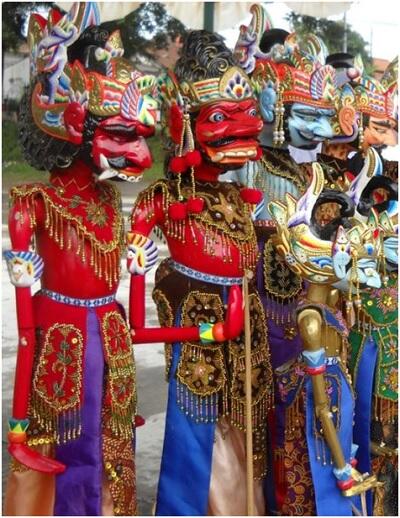 Sanggar Sundari Pengrajin Wayang Golek