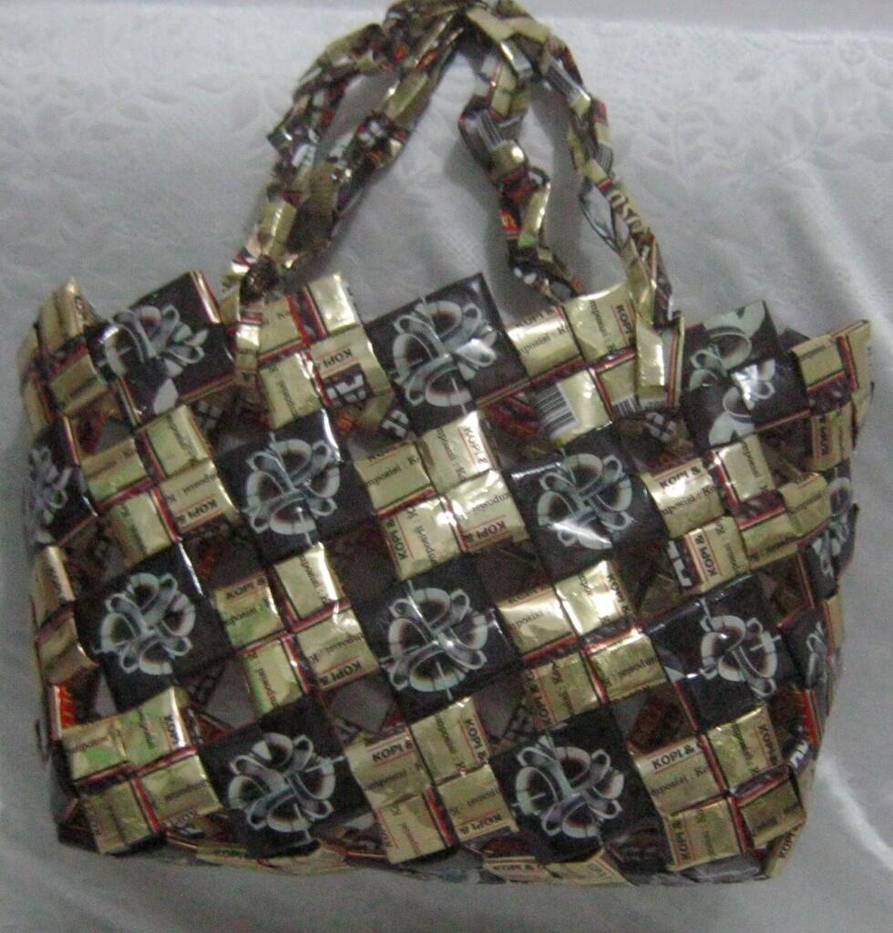 Ane Baru Tau Ibu Nyari Ini Buat apa....cekidot