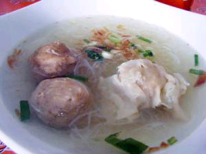 Harga Bakso Impor Asal Malaysia
50% Lebih Murah daripada Produk
Lokal