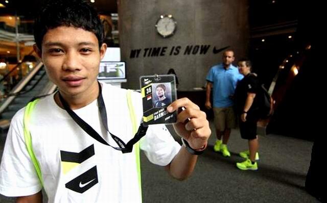 Foto Evan Dimas di Barcelona Bersama Thiago dan Alexis Sanchez
