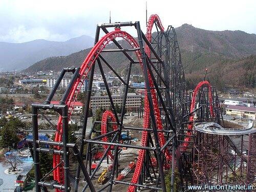 Eejanaika, Siapa yang berani naik roller coaster ini ?