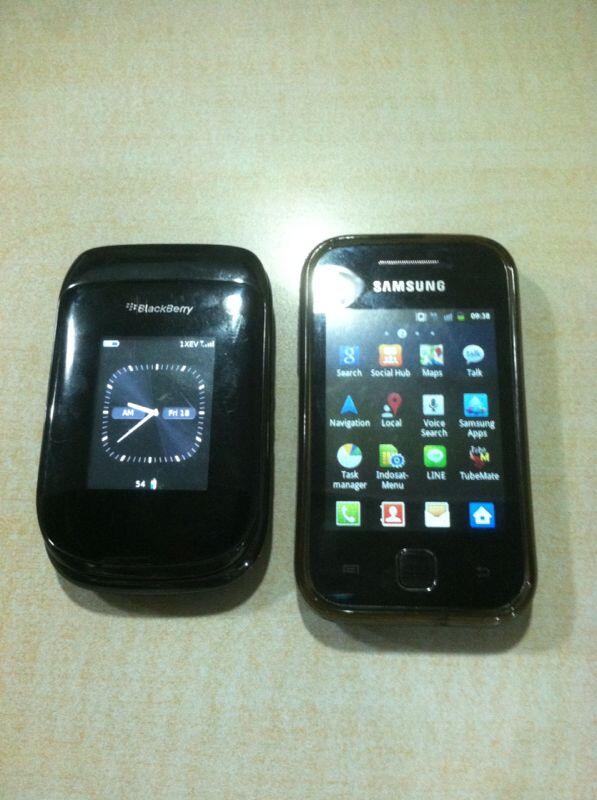 blackberry style & samsung galaxy young