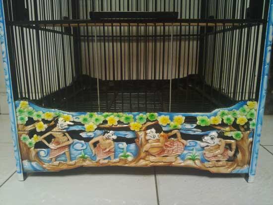 Kandang Burung Cucakrawa Kotak motif punakawan