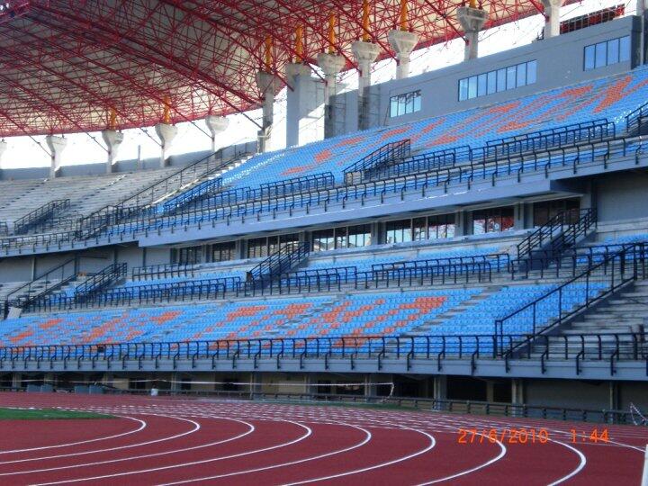 Stadion Sepakbola Megah yang Mubazir di Indonesia