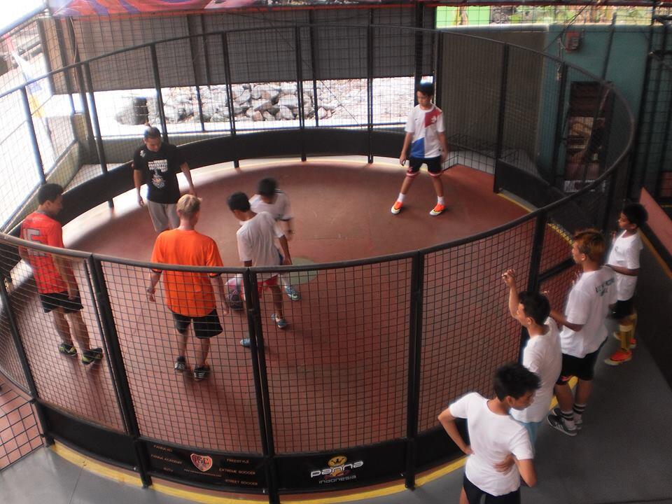 New football from holland, Panna Knock Out Check this out !