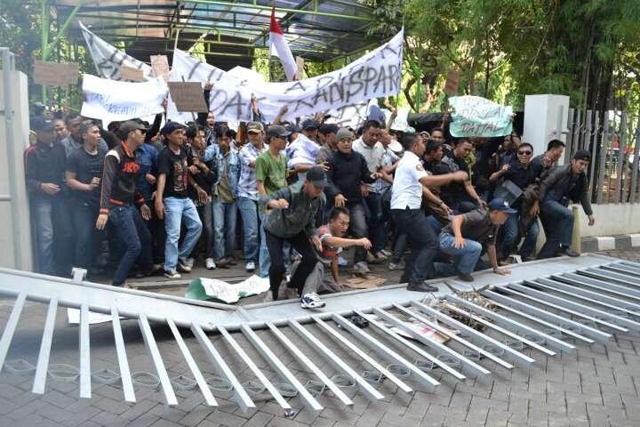 Kalau Demo Jangan Anarkis ya Gan