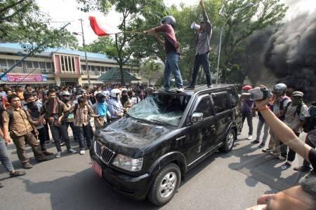 Kalau Demo Jangan Anarkis ya Gan