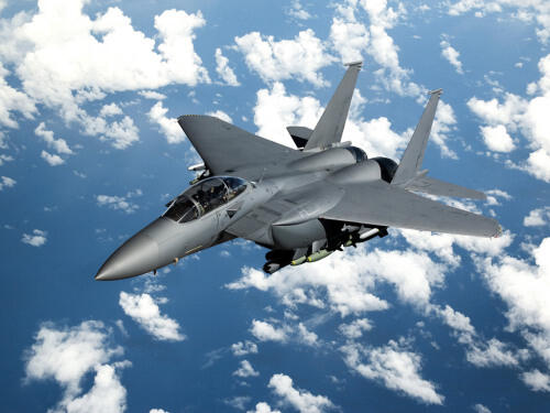 &#91;Polling&#93; F-15SG RSAF: Lawan Tanding Terberat Sukhoi Su-27/30 TNI AU