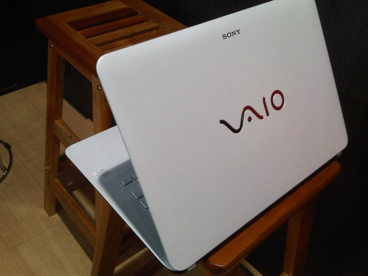 Sony Vaio SVF14212SGW (3217U/2/500/BT/Win8) White