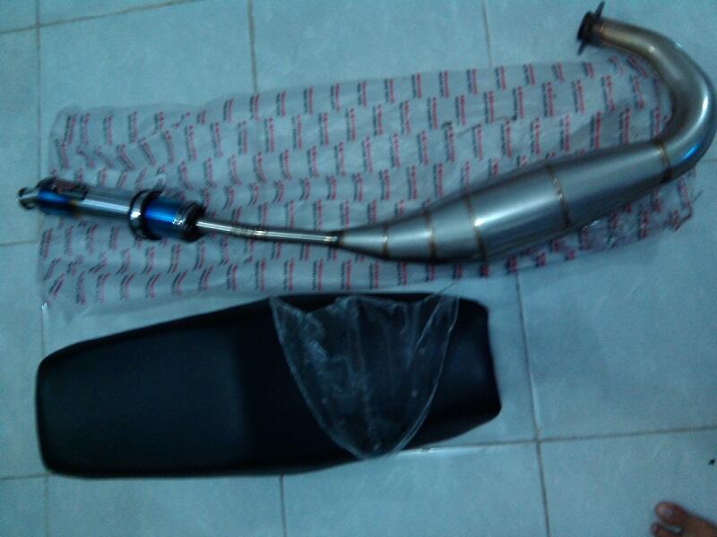 wts knalpot R9 mugello full system ninja 150R , jok ori & windshield Jogja