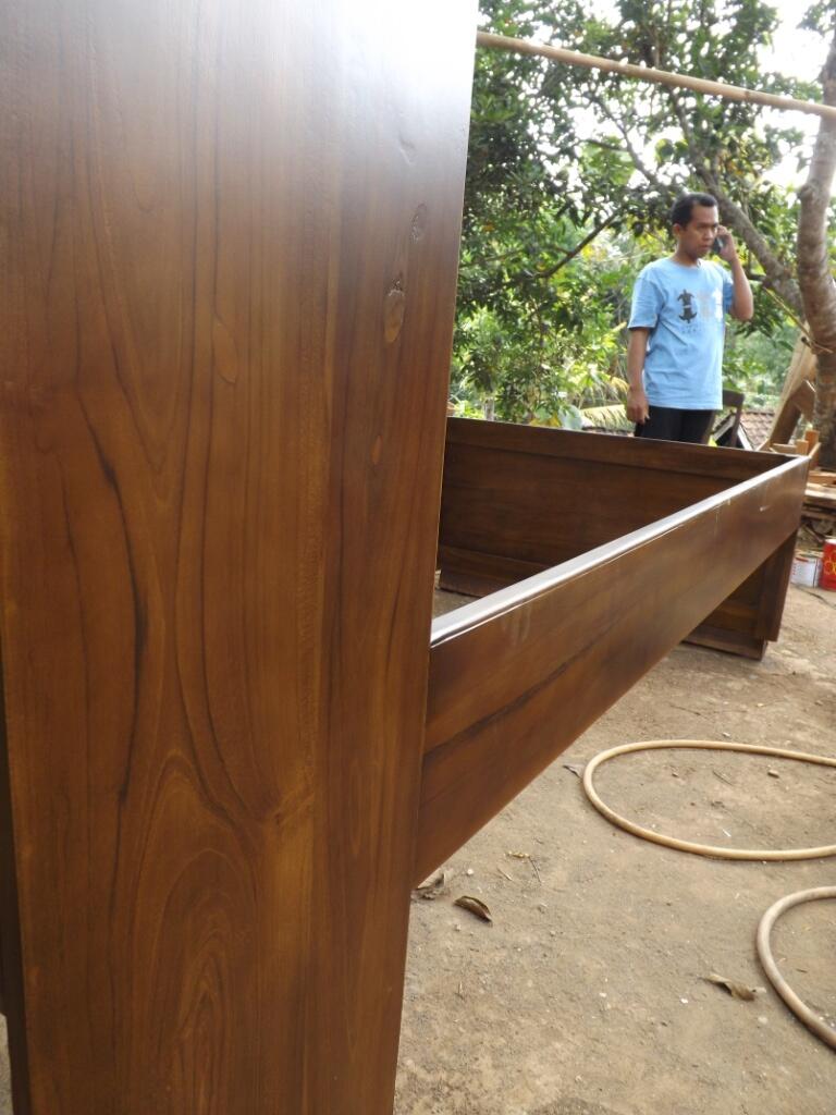 Terjual dipan tingkat , tempat tidur tingkat, tempat tidur 